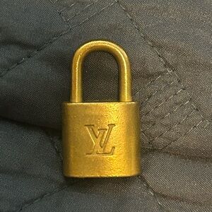 Louis Vuitton Luxurious Gold Lock